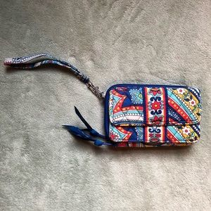 Vera Bradley wallet // Marina Paisley